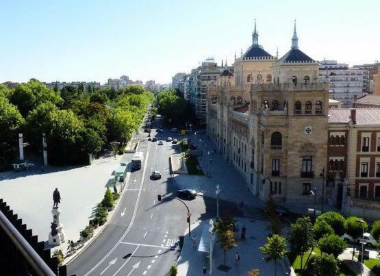Espacios Blanco Santiago - Con Parking. Διαμέρισμα Βαγιαδολίδ Εξωτερικό φωτογραφία